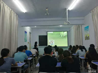 泰安市泰山區(qū)立行教育咨詢(xún) 精準(zhǔn)定位，助力教育夢(mèng)想